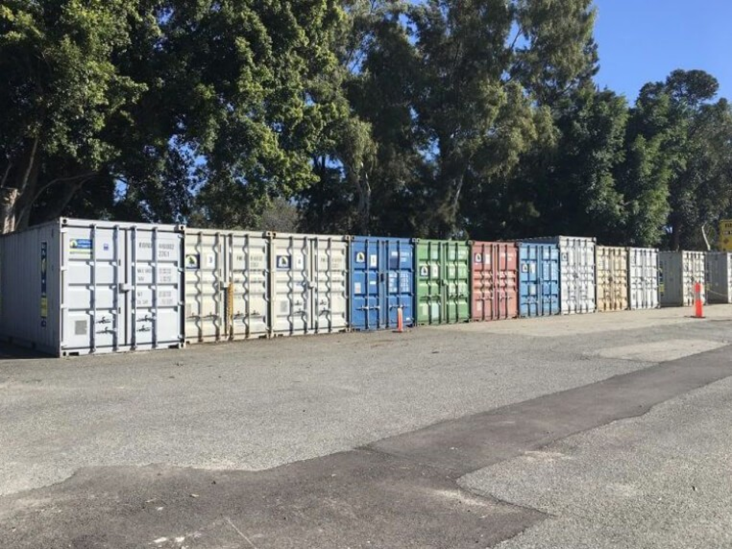 Supplier Image 4