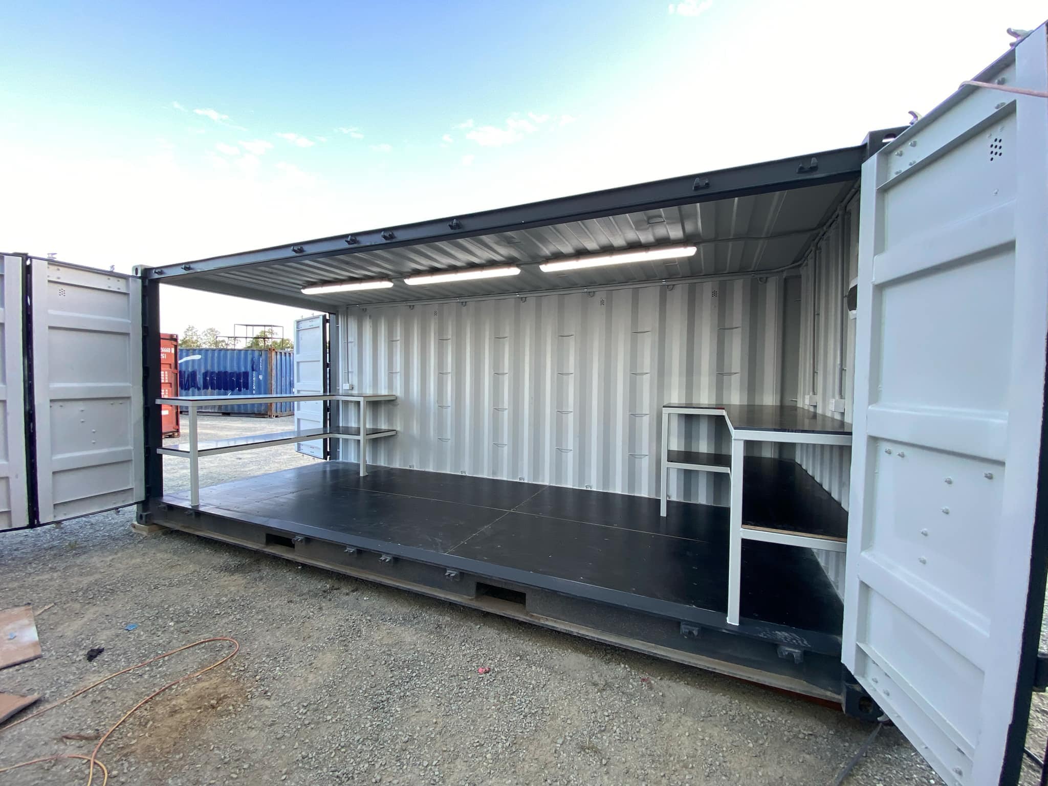 Supplier Image 4